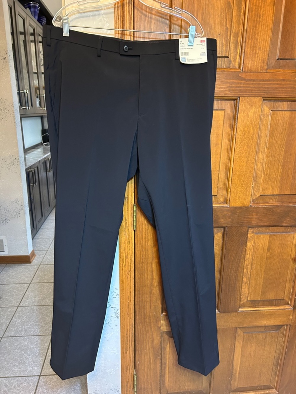 Uniqlo Kando Ultra Light Black Pants
